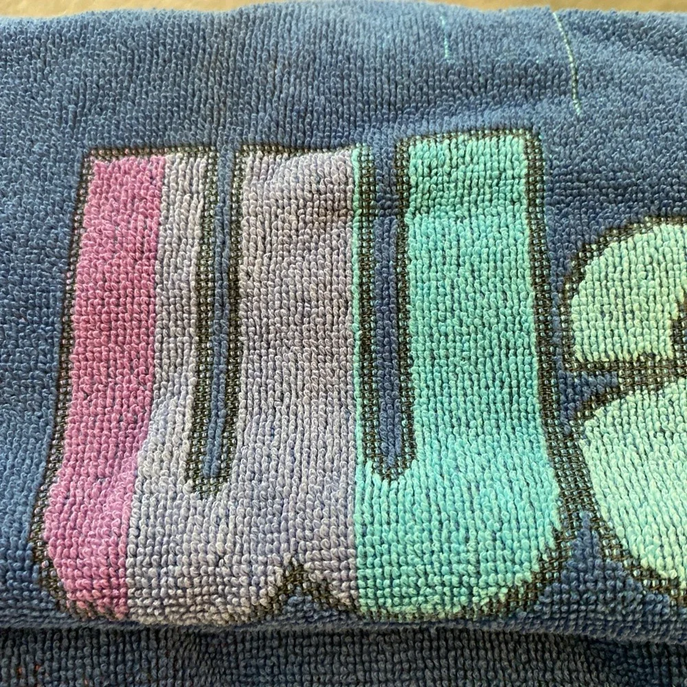 Vintage 80's Walt Disney Beach Towel Rainbow Castle Cotton 50